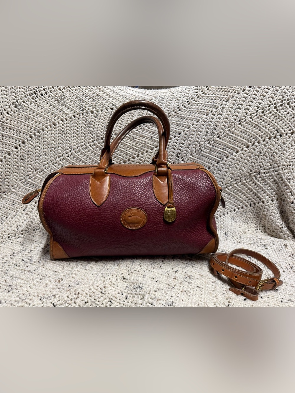 Rare Vintage Dooney and Bourke Rouge Gladstone Satchel